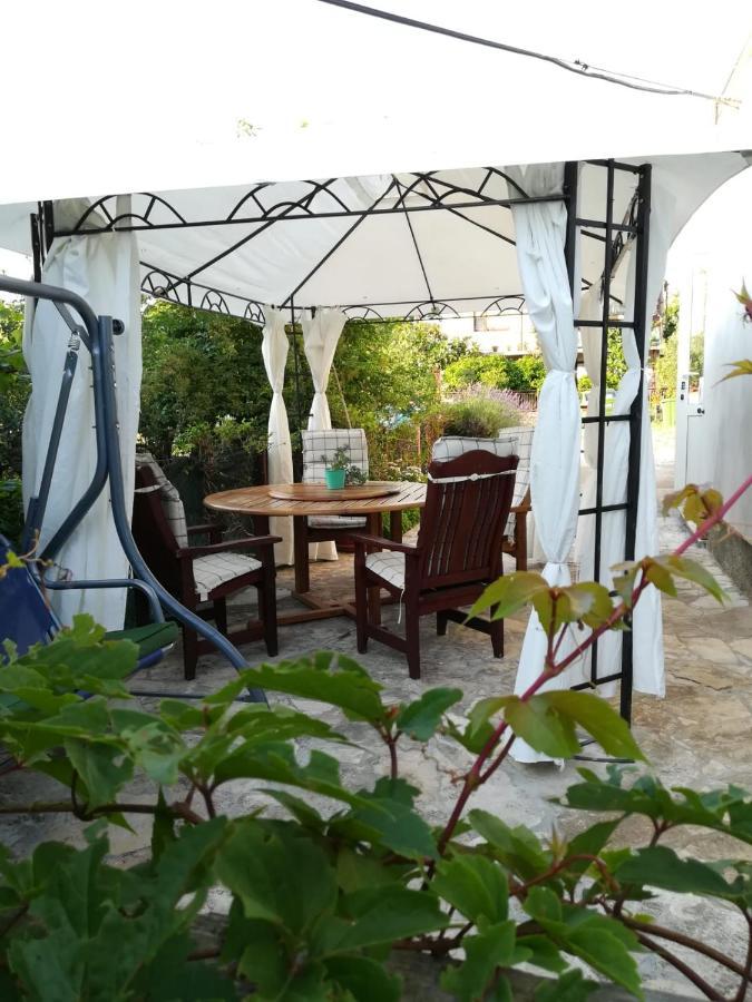 Lili Apartment In Zadar Pet Friendly, Free Parking Buitenkant foto