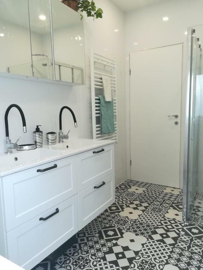 Lili Apartment In Zadar Pet Friendly, Free Parking Buitenkant foto